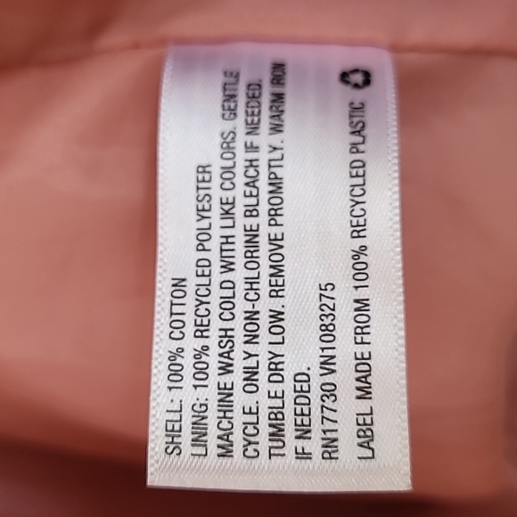 NWT Women's Utility Jacket. Size Large. Color Peach. - Picture 4 of 6